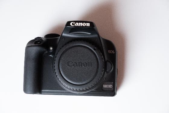 Canon  1000D défiltré + accessoires
