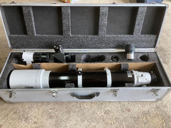 Lunette Skywatcher ED 120