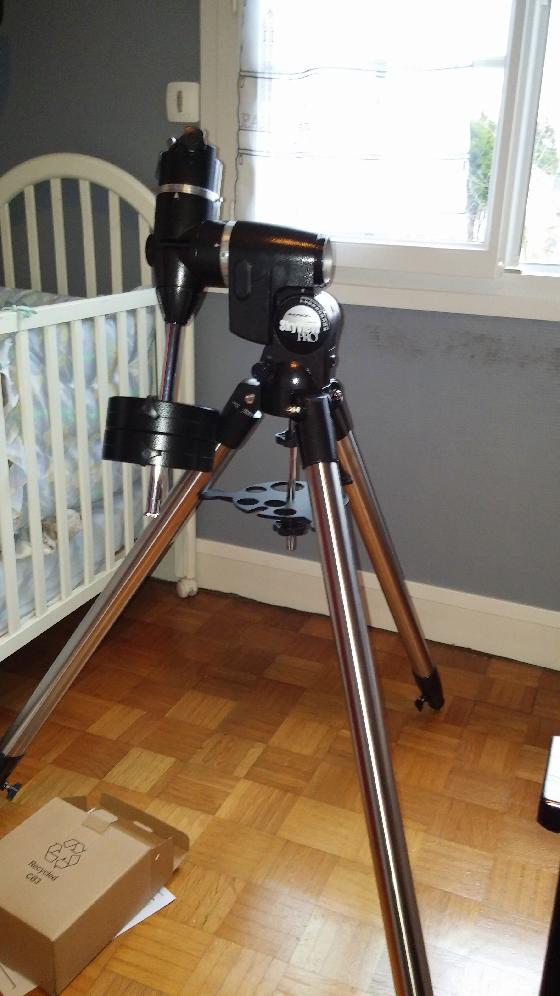 Téléscope Orion (203/1000) sur monture SkyviewPro EQ 3-2