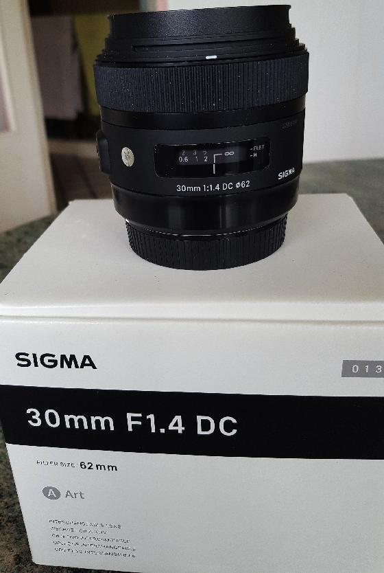 Objectif Sigma 30 mm F1,4 DC HSM ART