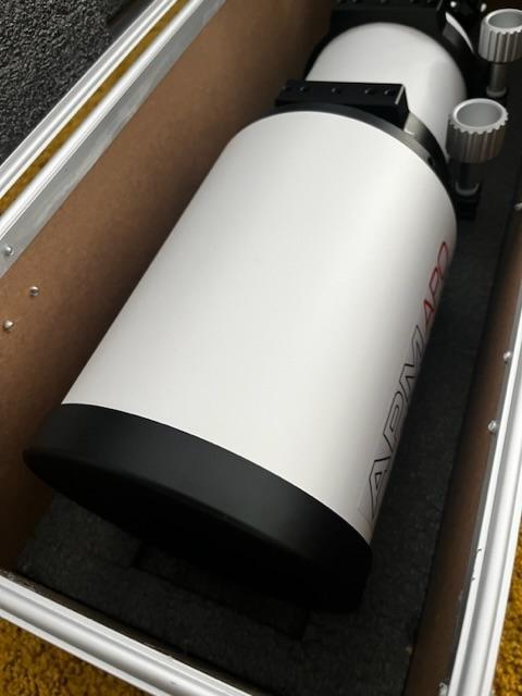 APM triplet APO 106/700 