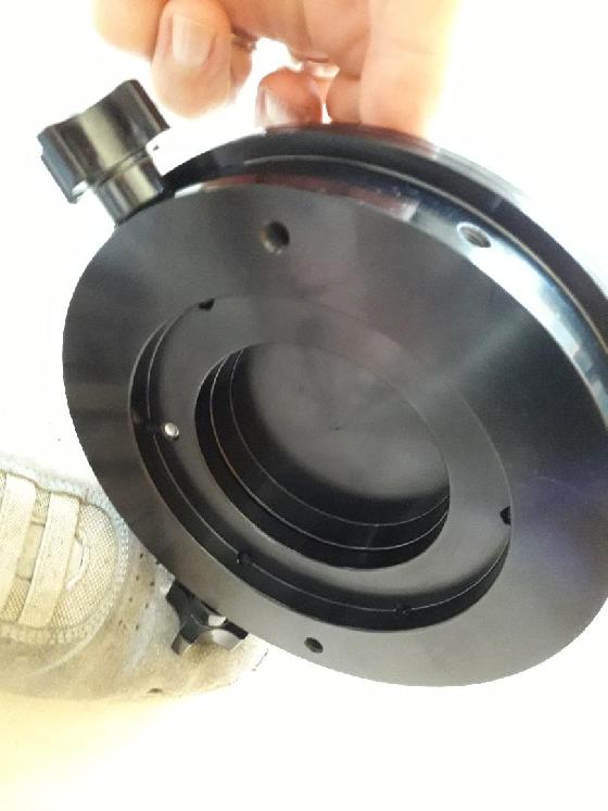 Vends embase pour monture et pied Astrophysics mach one