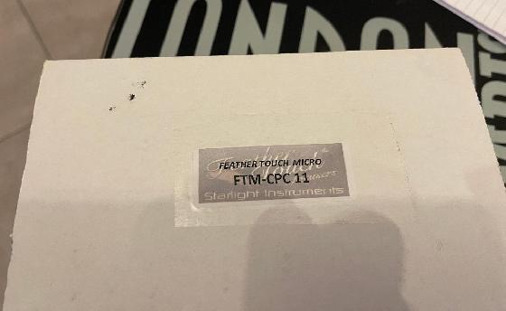 Feather Touch Focuser de Starlight instruments pour C44/C14 CPC et HD Edge