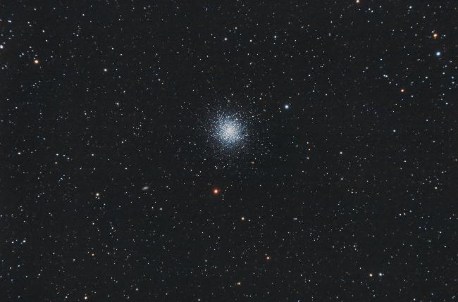 M13