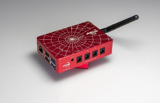 ZWO ASIAIR Plus 32 Go – boîte + câbles – emplacement microSD