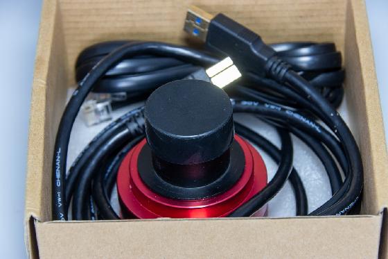 ZWO ASI120MC-S couleur USB 3.0 – boîte et câbles d’origine