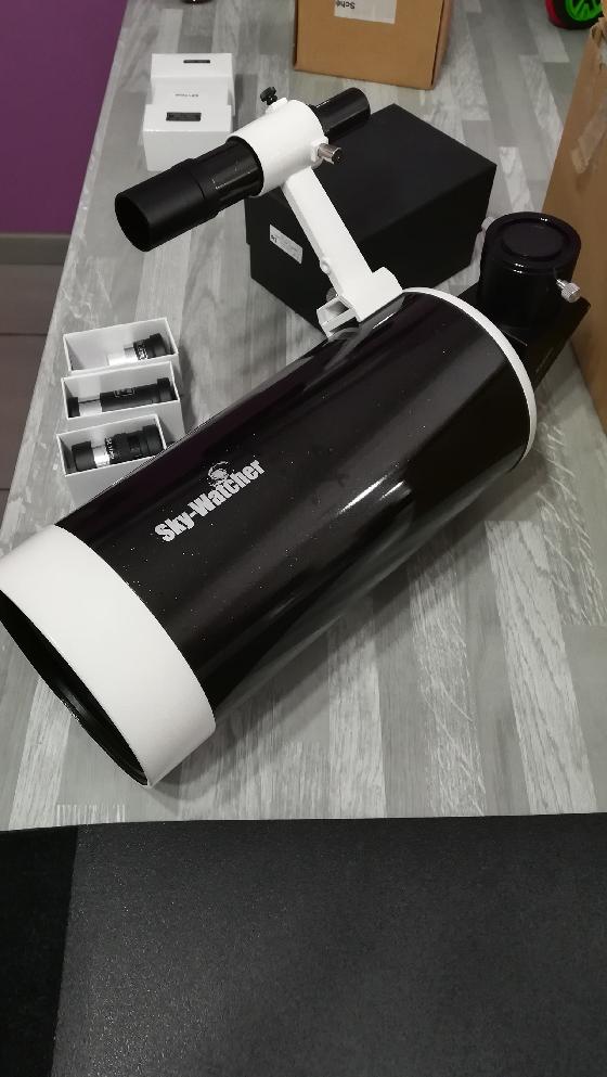 Mak skywatcher 127 + accessoires 