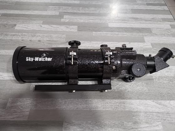 Lunette Skywatcher 80/400