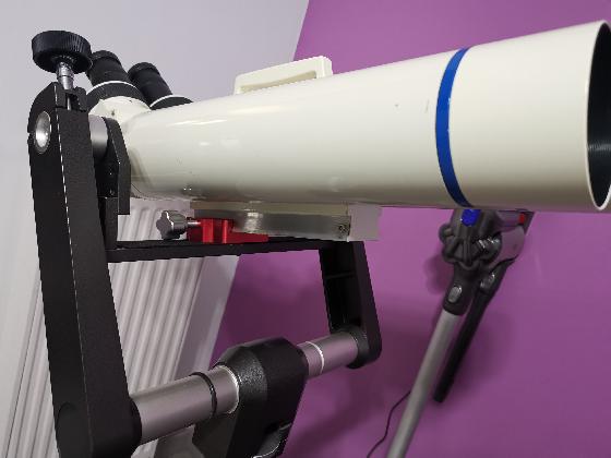 Jumelles Vixen BT80M-A