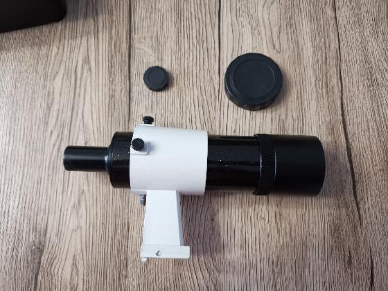 Chercheur droit 9x50 Skywatcher 