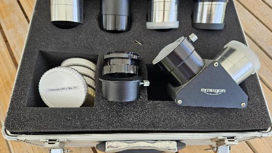 Valise d'occulaires OMEGON