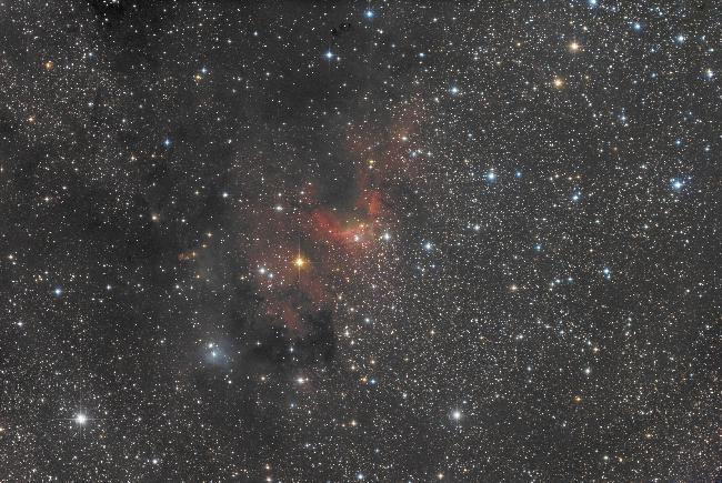 Nébuleuse de la grotte : SH2-155