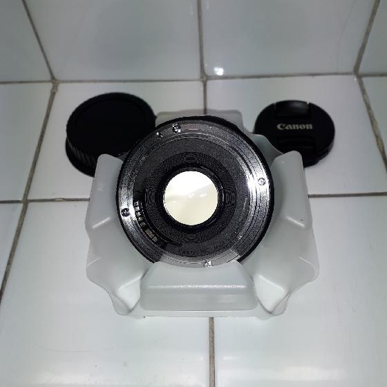 Canon EF 50mm STM f/1.8