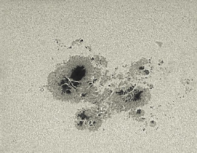 Super tache solaire (22/10/2014)