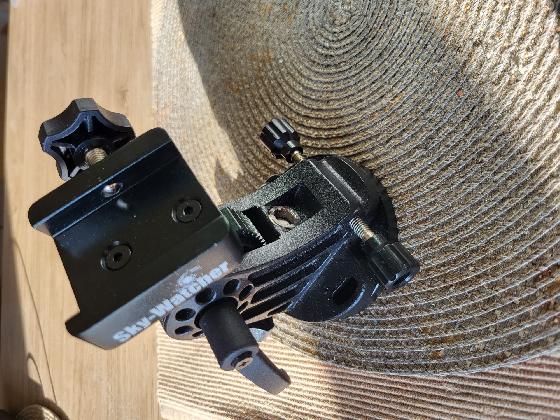 Base équatoriale Skywatcher