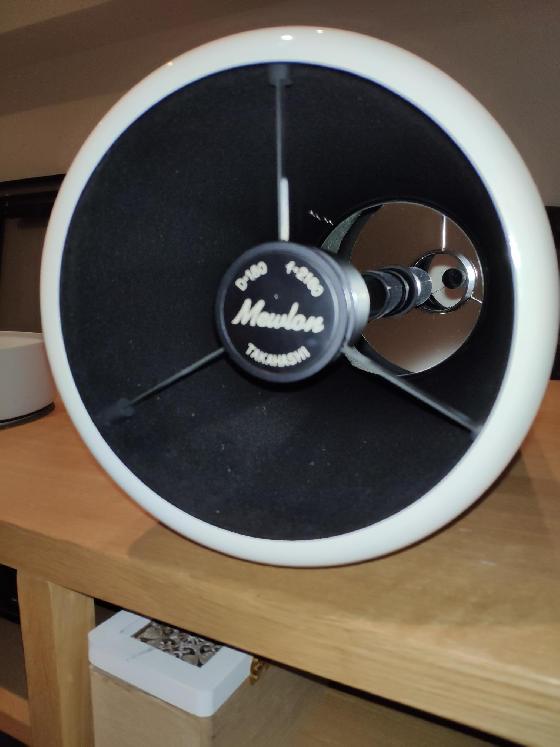 Takahashi Mewlon 180