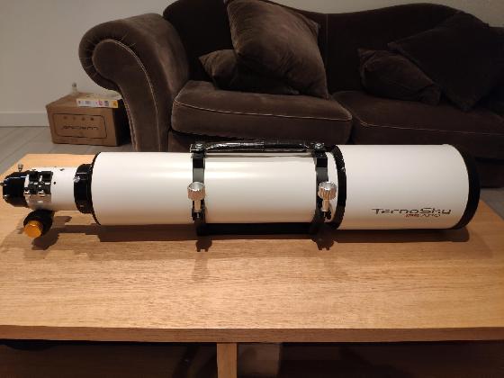 Lunette apo Tecnosky 125ed