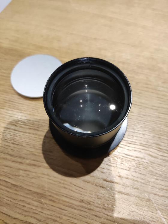 Réducteur / Aplanisseur x0.8 Takahashi pour Mewlon 210 et180