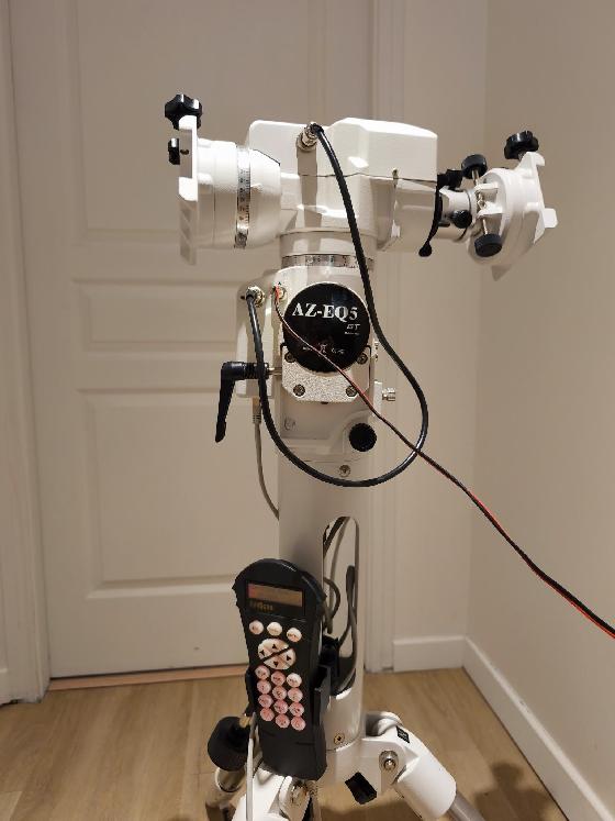 Monture Skywatcher AZEQ5 GT + trépied colonne