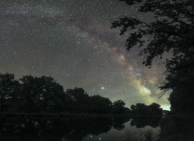 voie lactée sur le canal de Berry