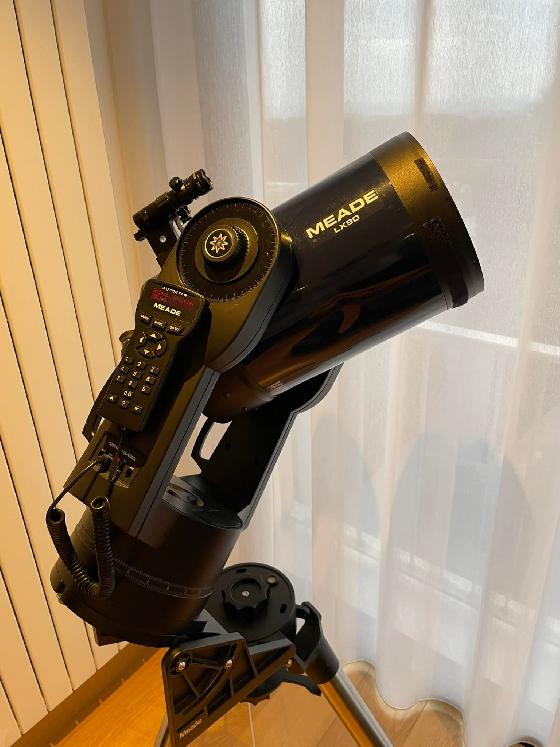 Télescope Meade Lx90 8’’ 203mm F10 avec table équatoriale