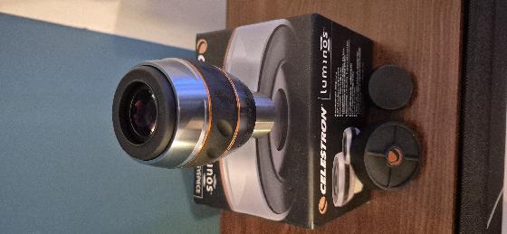 Oculaires celestron luminos 15mn et 10mn