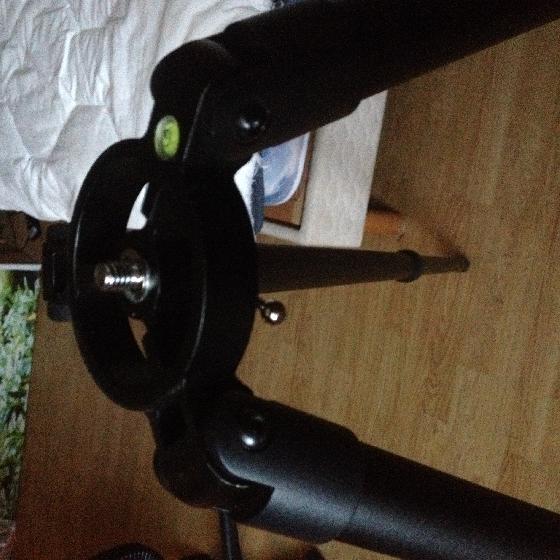 Trépied nomade noir Sky-watcher pour monture Star Aventurer