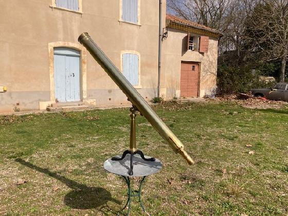 Bardou 110 mm sur trépied avec chercheur et oculaire terrestre