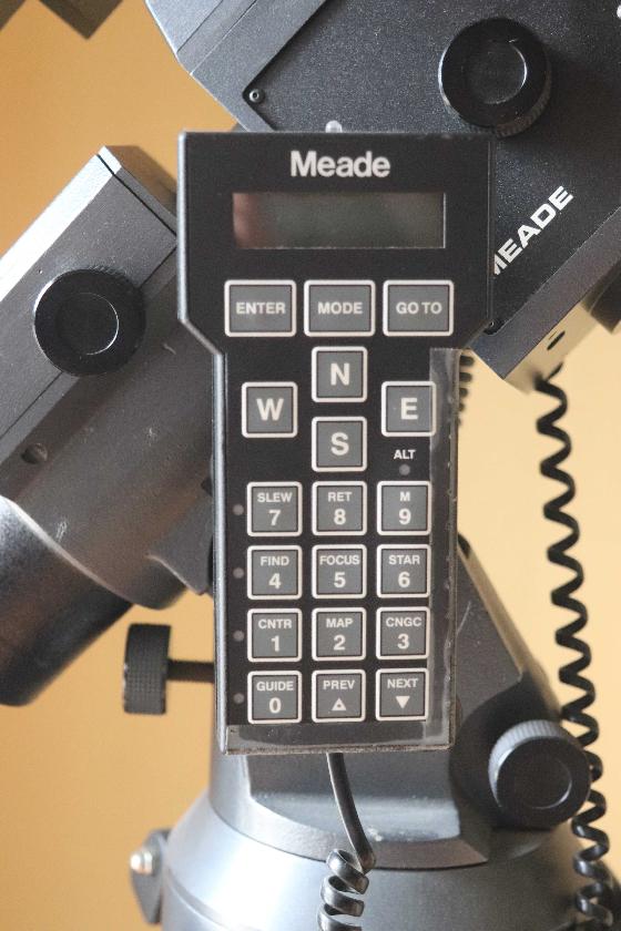 Télescope MEADE D=254 mm