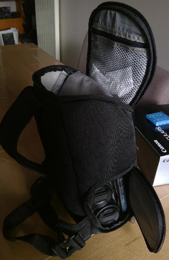 Pack jumelles Canon 15x50 IS stabilisées