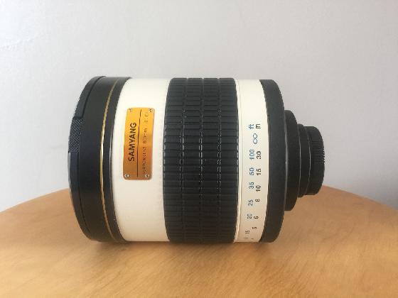 Objectif Samyang 800 f8