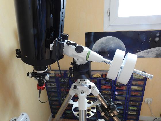 Télescope Cassegrain Omegon Pro 200mm f/12