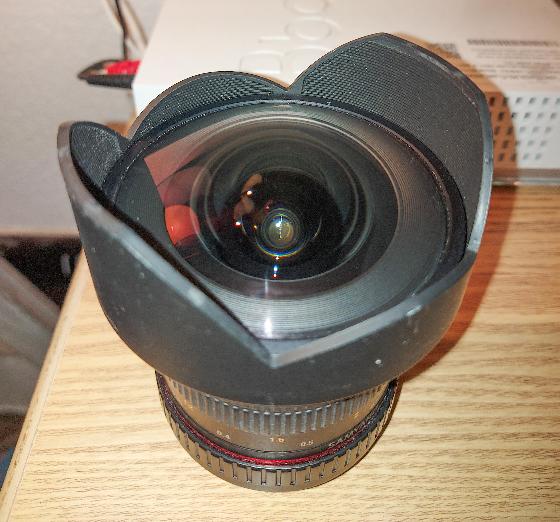 Samyang 14mm f/2.8 Canon