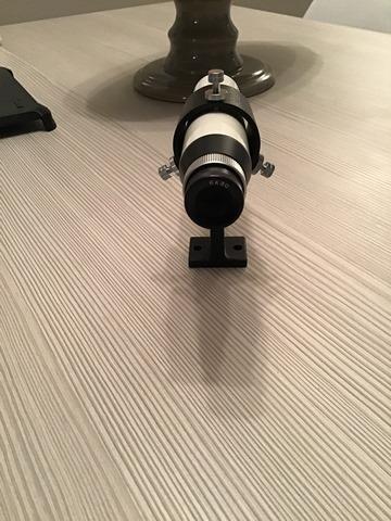 chercheur takahashi 6X30 + support noir