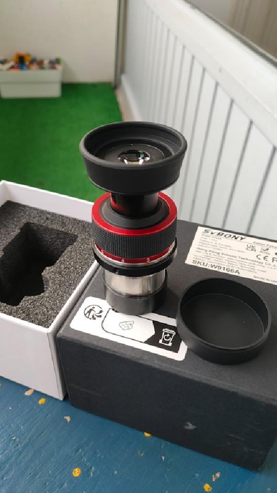 Zoom 3-8 svbony