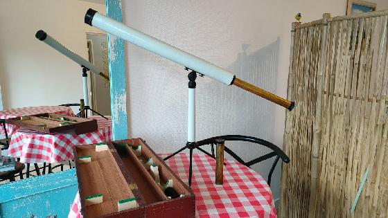 2 lunettes E.Vion France ; 40 et 50 mm 