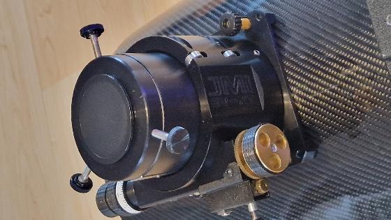 Focuser électrique JMI