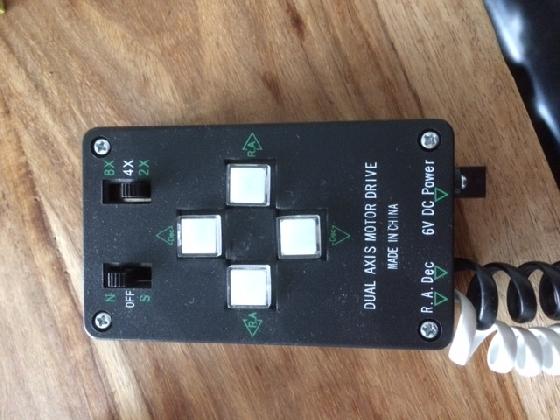 monture skywtacher neq5 motorisée 2 axes