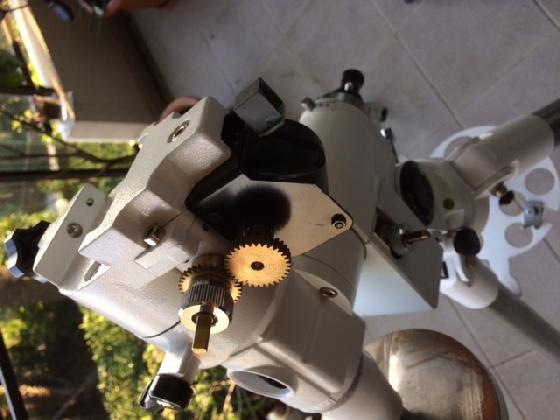 monture skywtacher neq5 motorisée 2 axes