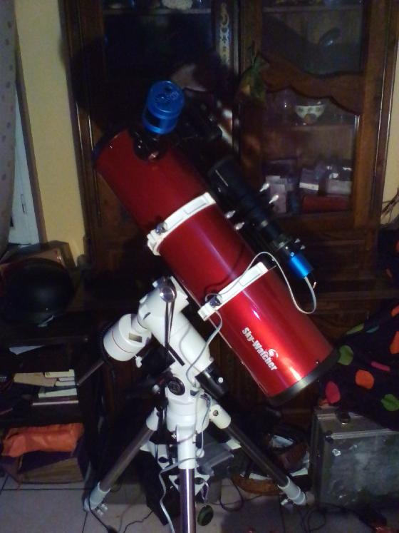 150/750 skywatcher sur eq5 exos2 goto