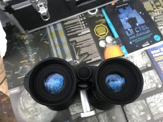 Jumelles Celestron SkyMaster 20x80 + Trépied + Guides