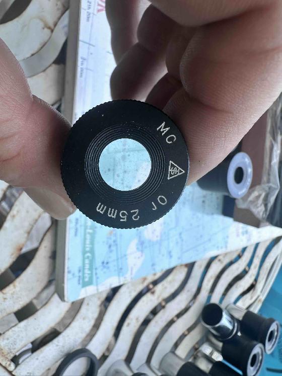 Takahashi Eyepieces Set - Made in Japan - coulant 24,5mm (image 1)  Takahashi Eyepieces Set - Made in Japan - coulant 24,5mm (image 2) Takahashi Eyepieces Set - Made in Japan - coulant 24,5mm (image 3