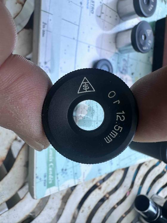 Takahashi Eyepieces Set - Made in Japan - coulant 24,5mm (image 1)  Takahashi Eyepieces Set - Made in Japan - coulant 24,5mm (image 2) Takahashi Eyepieces Set - Made in Japan - coulant 24,5mm (image 3