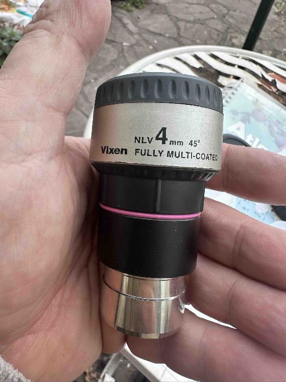 VIXEN Set de 3 oculaires NLV 4mm, 9mm 15mm "TWIST UP" made in Japan