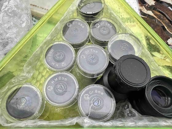 VIXEN Set de 11 oculaires 0,965" de 4mm à 40mm Japan avec boite Vixen jaune fluo