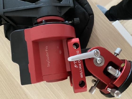 Monture iOptron Skyguider pro iPolar + table WO