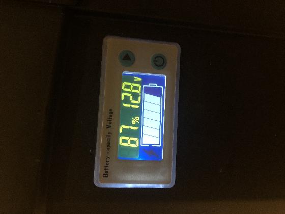 Caisse avec batterie 80ah optimisée 