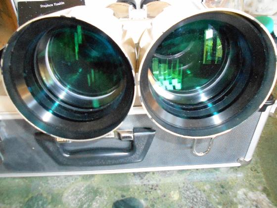 matériel complet d'observation aux jumelles astronomiques