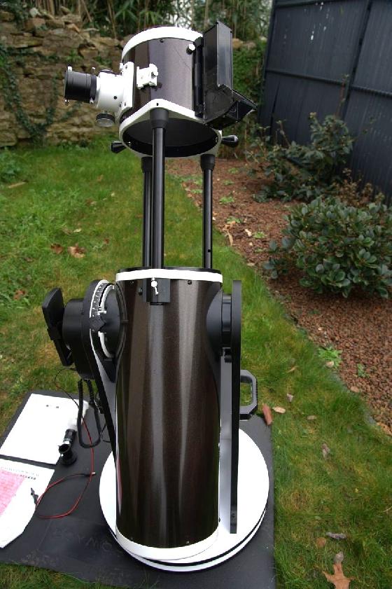 Dobson Skywatcher Flextube GOTO 200 F6