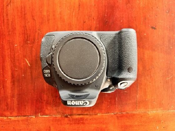 CANON EOS 600d partiellement défiltré